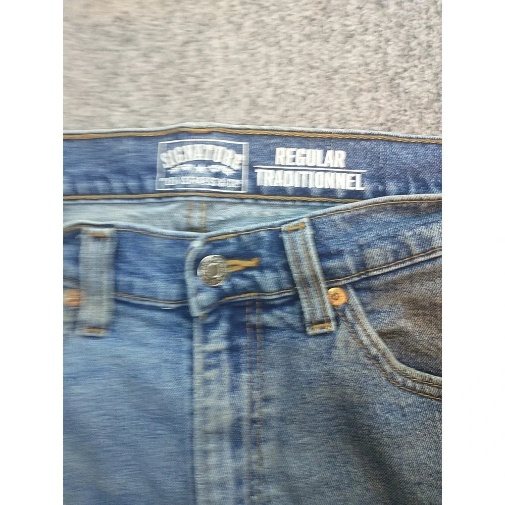 Signature by Levi Strauss signature by
